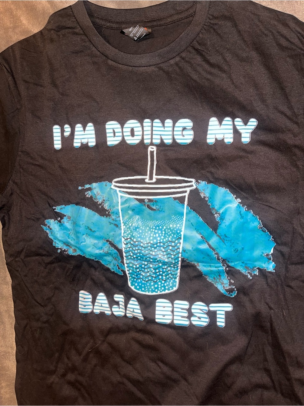 Taco Bell Baja Blast Merch "I'm Doing My Baja Best" Retro T-shirt, Blue Black - Picture 4 of 4